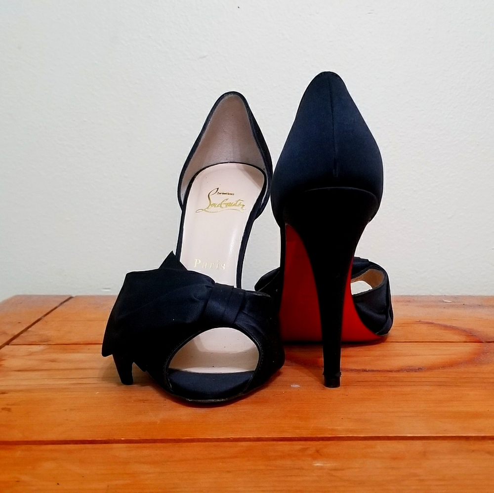 Beautiful CL dorsett black satin